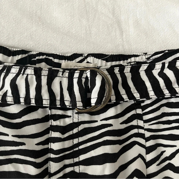 NWT LOFT Zebra Print Belted Flowy Summer Shorts - Picture 3 of 9